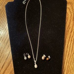 Honora Silver Necklace with Pearl Pendant